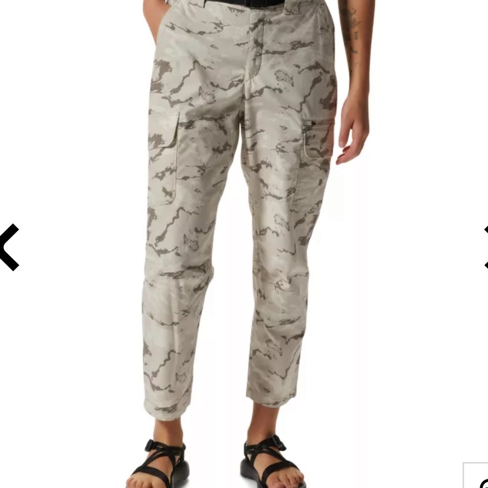 NEW Mountain Hardwear Cascade Pass Pant, Dunes Craig Camo,Women’s Size 4 Regular
